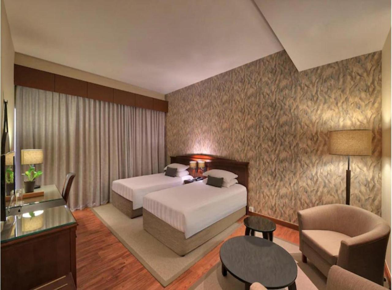 The Seven Inn Hotel Near Igi Airport Delhi New Delhi Exterior photo